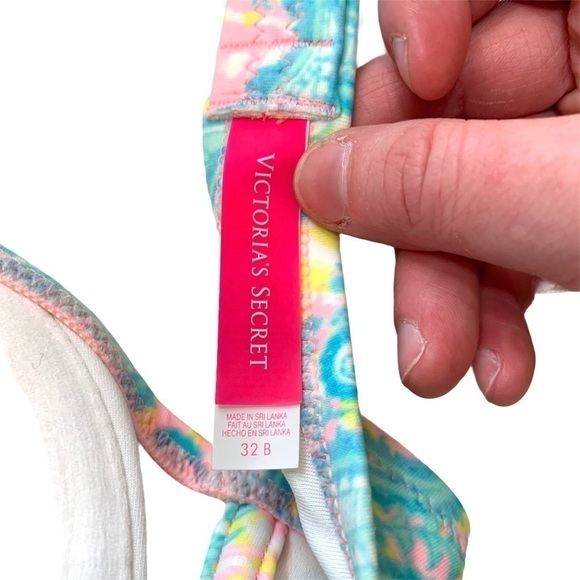 Victoria’s Secret Swim Paisley Bandeau Bikini 32B - Picture 6 of 9